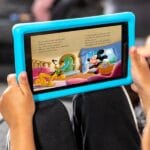 Pebble Gear Disney Mickey & Friends Kids Tablet 7″ - Image 2