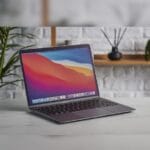 Apple MacBook Air M1 Chip 13" Bundle — RENEWED - Image 4